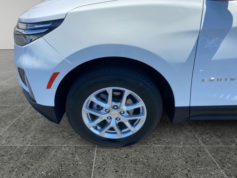 Used 2024 Chevrolet Equinox LT AWD/4WD image 14