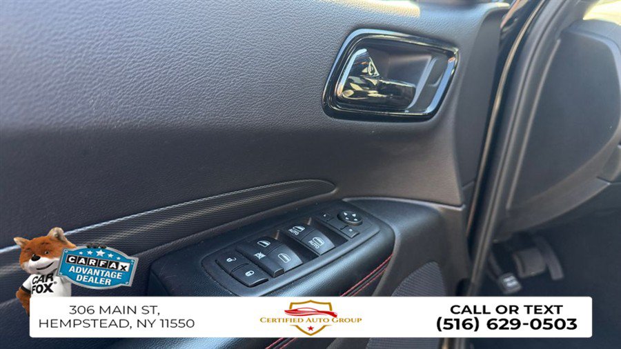 Used 2025 Dodge Durango GT RWD image 12