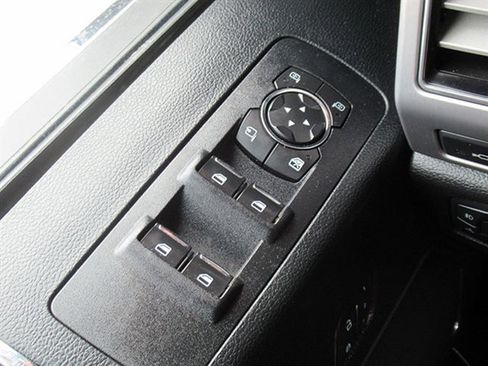 Used 2020 Ford F150 Platinum w/ Technology Package image 26