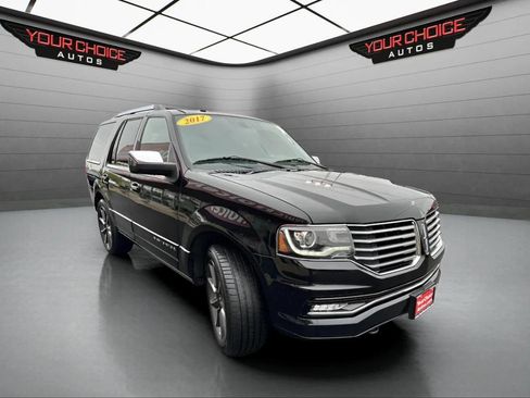 Used 2017 Lincoln Navigator Reserve image 7