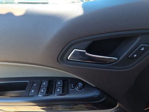 Used 2019 GMC Canyon SLE w/ SLE Convenience Package image 14