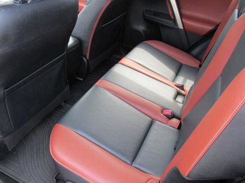Used 2015 Toyota RAV4 Limited AWD/4WD image 10
