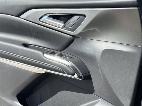 New 2026 Chevrolet Traverse LT w/ Driver Confidence Package image 22