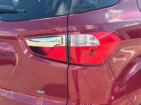 Used 2021 Ford EcoSport SE FWD image 28