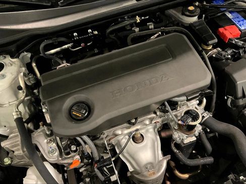 Used 2025 Honda Civic Sport image 29