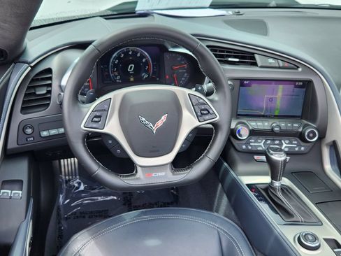 Used 2016 Chevrolet Corvette Z06 w/ 3LZ Preferred Equipment Group RWD image 7