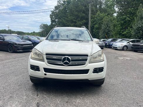 Used 2009 Mercedes-Benz GL 450 4MATIC image 3