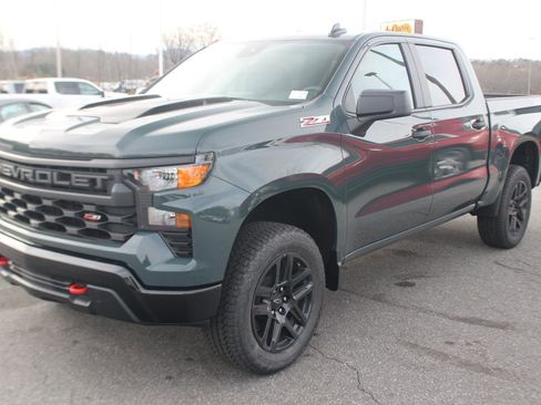 New 2026 Chevrolet Silverado 1500 Custom Trail Boss image 3