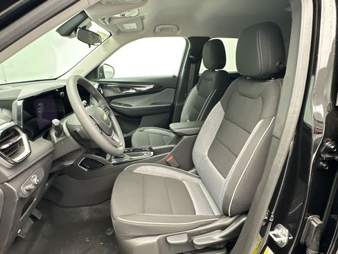 New 2026 Chevrolet TrailBlazer LS w/ LS Convenience Package AWD/4WD image 5