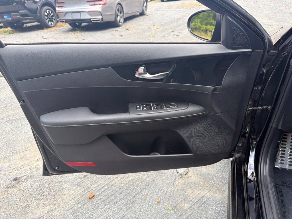 Used 2023 Kia Forte GT-Line FWD image 16