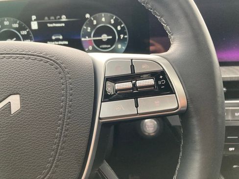 Used 2025 Kia Telluride SX Prestige image 19