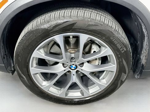 Used 2024 BMW X5 sDrive40i w/ Premium Package RWD image 32
