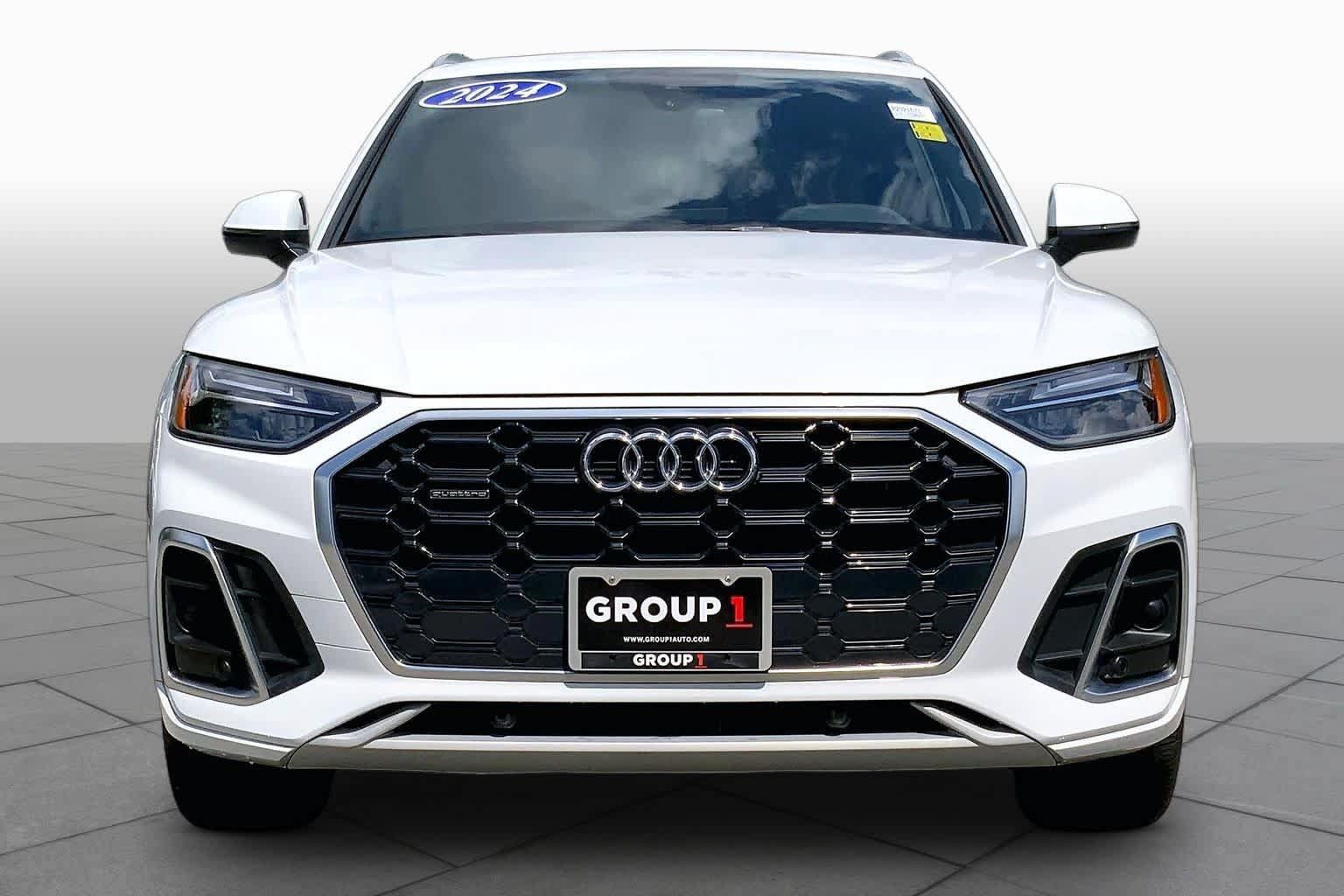 Used 2024 Audi Q5 2.0T Premium w/ Convenience Package AWD/4WD image 4