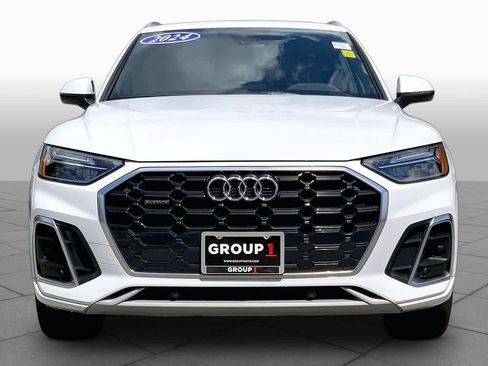Used 2024 Audi Q5 2.0T Premium w/ Convenience Package AWD/4WD image 4