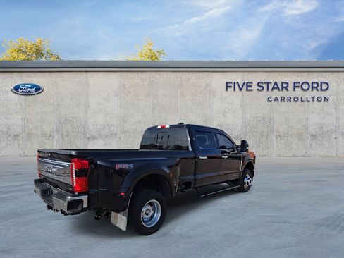 Certified 2025 Ford F350 King Ranch w/ Chrome Package image 8