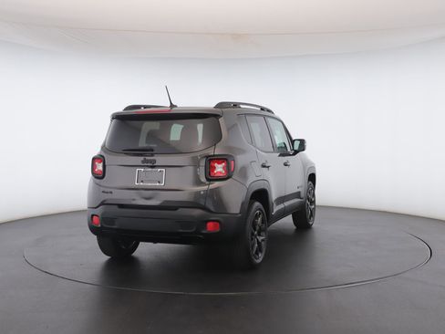 Used 2017 Jeep Renegade Altitude image 26