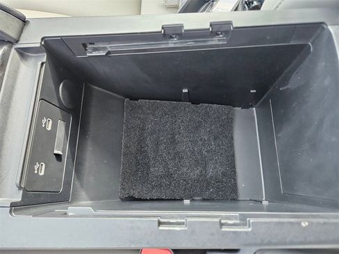 Used 2025 MAZDA MAZDA3 s image 27