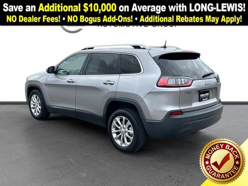 Used 2019 Jeep Cherokee Latitude w/ Popular Appearance Group image 4