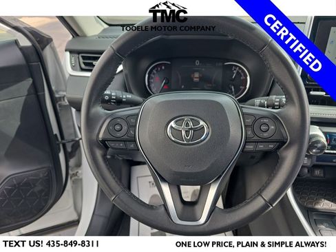 Used 2024 Toyota RAV4 XLE Premium image 25