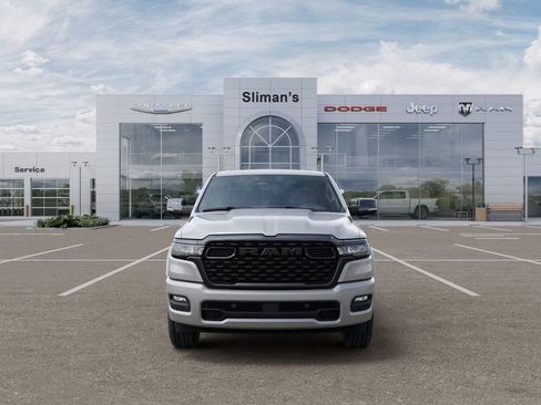 New 2026 RAM 1500 4x4 Crew Cab image 6