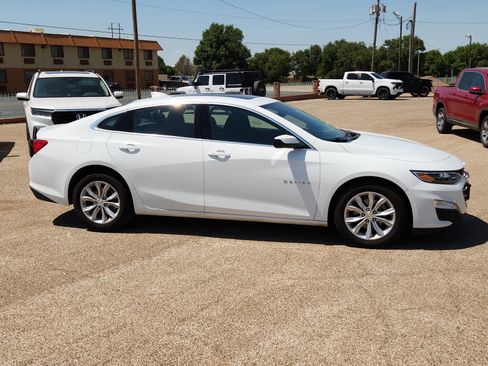 Used 2024 Chevrolet Malibu LT image 5