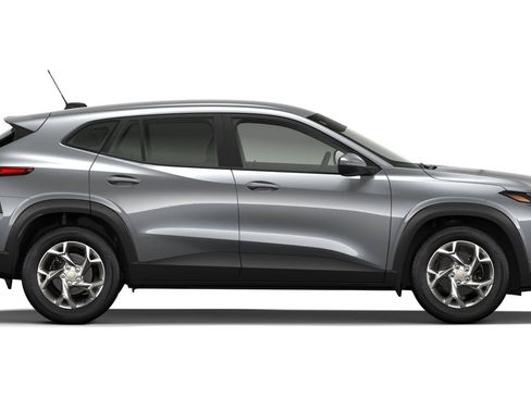 New 2026 Chevrolet Trax LS w/ LS Convenience Package FWD image 32
