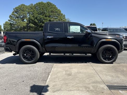 New 2026 GMC Canyon Denali w/ LPO, Denali Black Edition AWD/4WD image 2