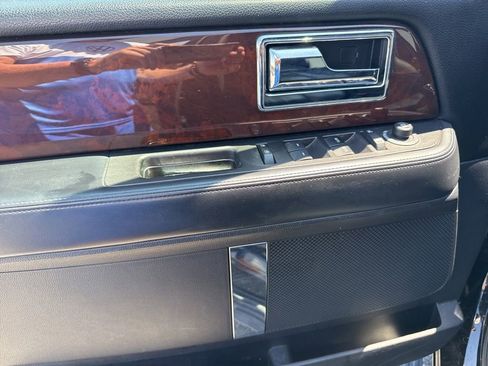 Used 2016 Lincoln Navigator L Select AWD/4WD image 20