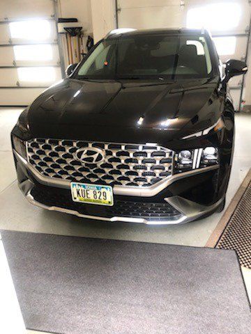 Used 2021 Hyundai Santa Fe Limited AWD/4WD image 2