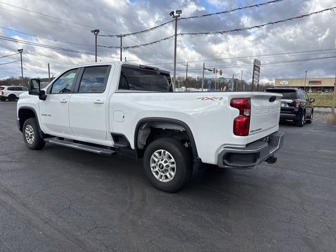 Used 2024 Chevrolet Silverado 2500 LT image 6