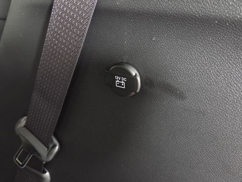 New 2026 Chrysler Pacifica Select image 12