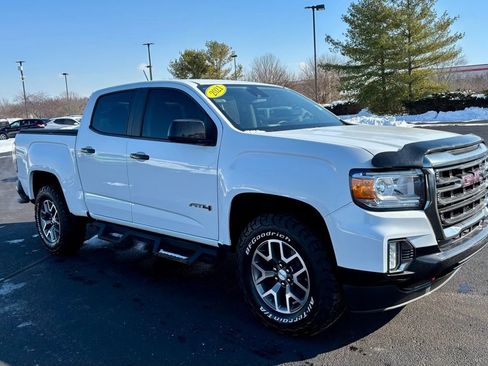 Used 2021 GMC Canyon AT4 w/ Driver Alert Package image 9