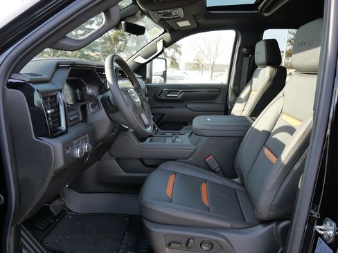 New 2026 GMC Sierra 3500 AT4 w/ AT4 Premium Plus Package image 4