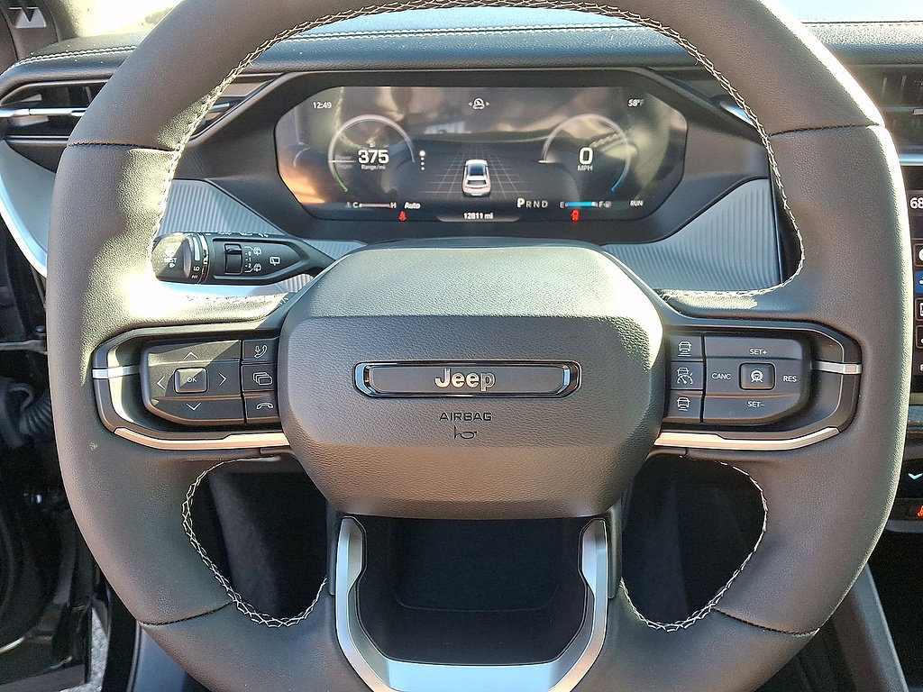 Certified 2026 Jeep Cherokee Limited AWD/4WD image 16