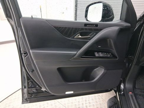 New 2026 Lexus LX 700h Luxury image 19