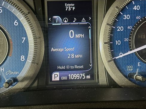 Used 2017 Toyota Sienna XLE Premium FWD image 19