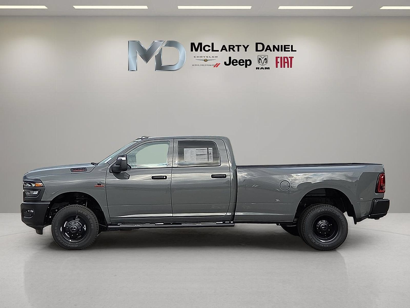 New 2026 RAM 3500 Tradesman AWD/4WD image 3