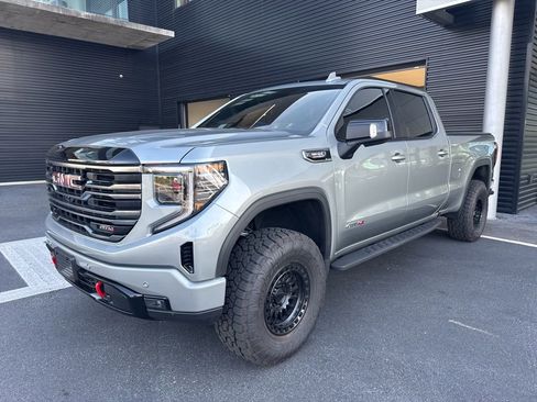 Used 2025 GMC Sierra 1500 AT4 w/ AT4 Premium Package image 1