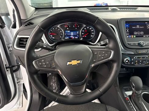 Used 2024 Chevrolet Equinox LT AWD/4WD image 26