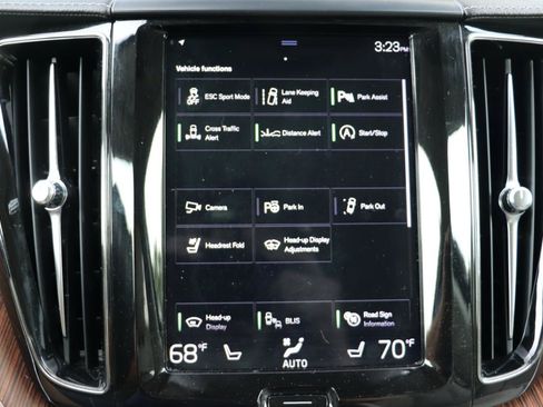 Used 2019 Volvo XC60 T6 Inscription w/ Protection Package Premier AWD/4WD image 21