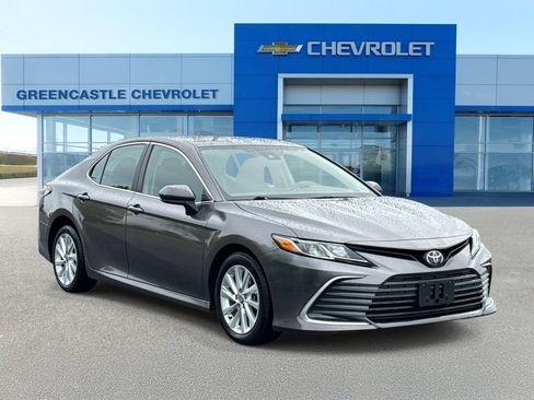 Used 2023 Toyota Camry LE AWD/4WD image 1