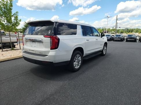 Used 2021 GMC Yukon XL SLT w/ SLT Premium Package AWD/4WD image 5
