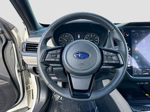 Certified 2025 Subaru Forester Premium AWD/4WD image 11