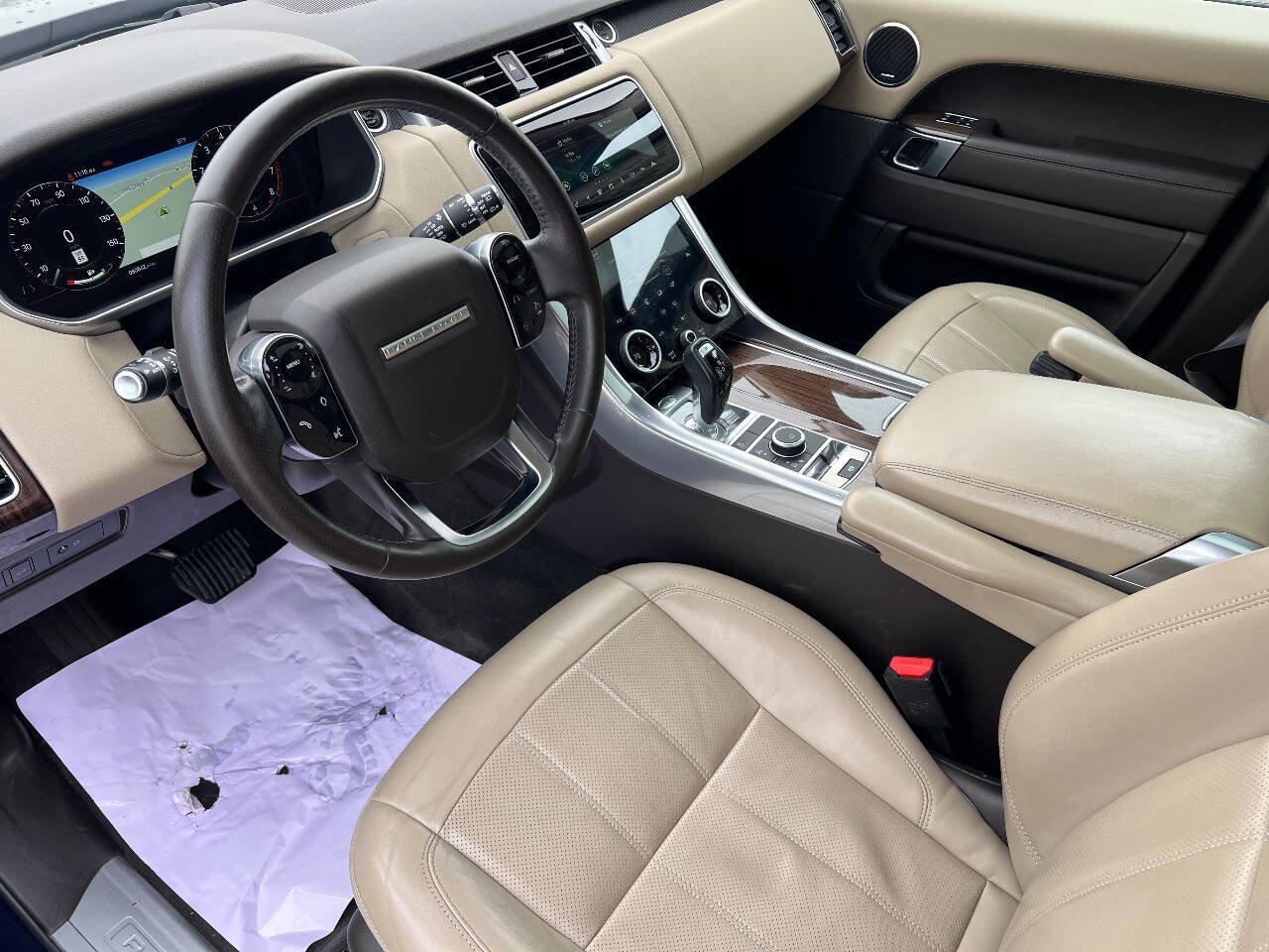 Used 2019 Land Rover Range Rover Sport HSE AWD/4WD image 16
