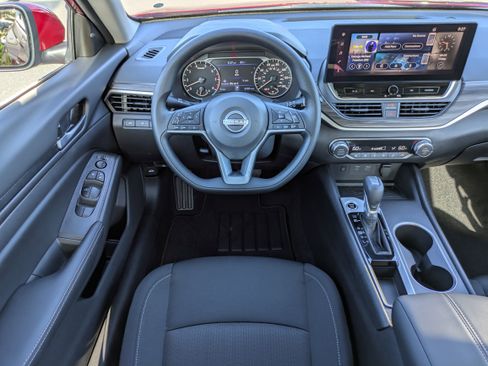 New 2025 Nissan Altima 2.5 SV w/ SV Special Edition Package image 14