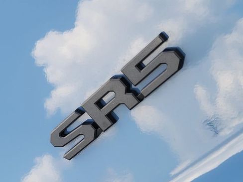 Used 2025 Toyota 4Runner SR5 image 9