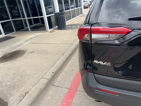 Used 2024 Toyota RAV4 XLE Premium w/ Weather Package FWD image 8