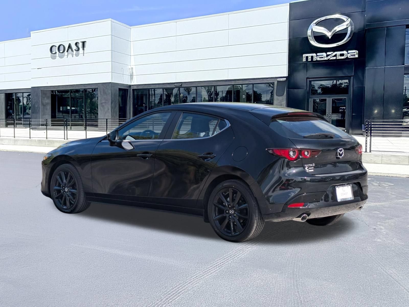New 2026 MAZDA MAZDA3 2.5 S Hatchback w/ Select Pkg FWD image 8