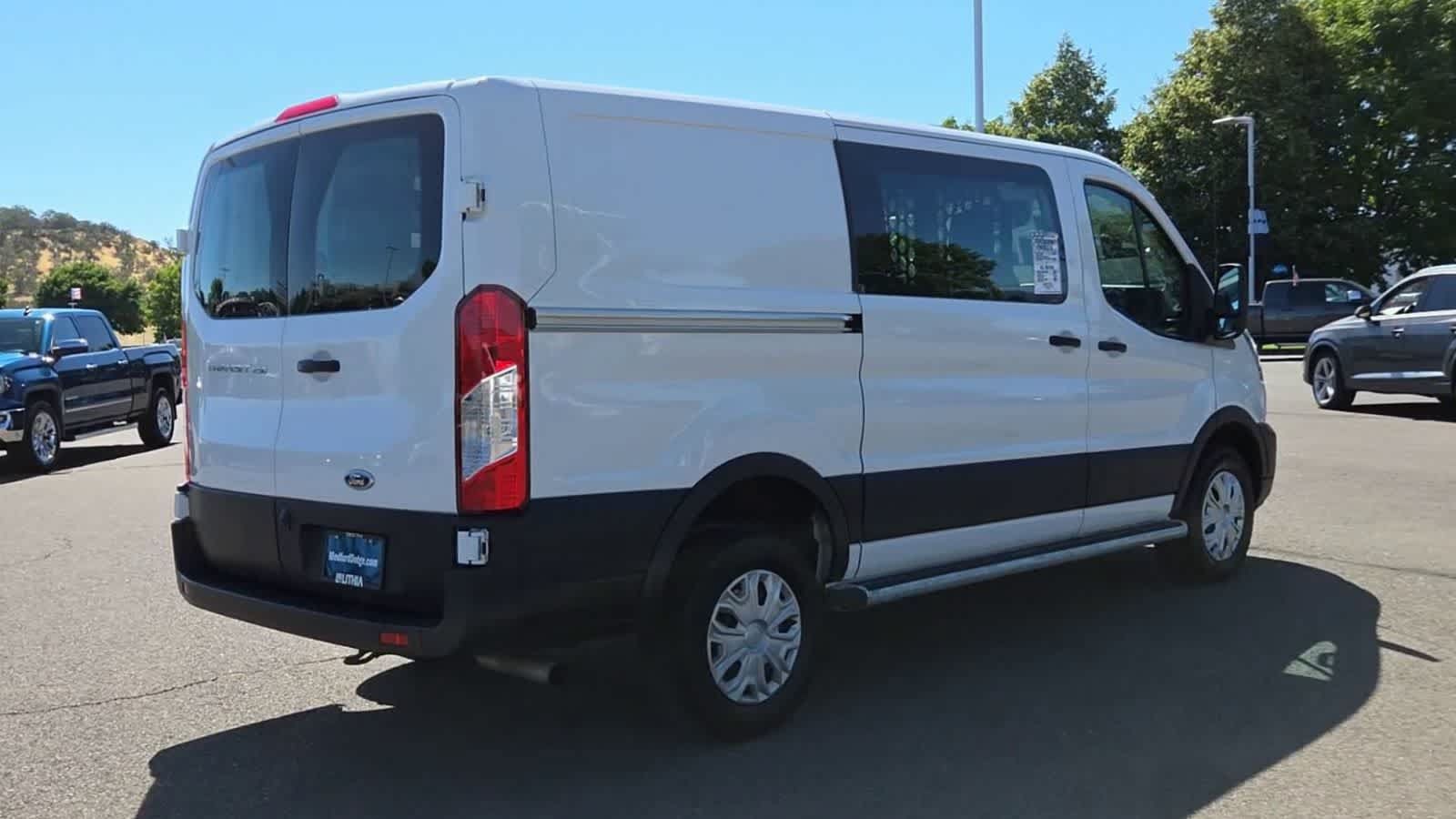 Used 2025 Ford Transit 250 Low Roof w/ Exterior Upgrade Package RWD image 8
