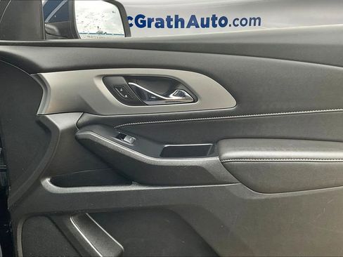 Certified 2022 Chevrolet Traverse LT image 30